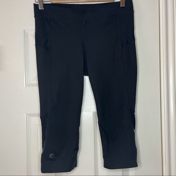 Athleta Black Reflective Mesh Drawstring Capris S - Picture 3 of 11